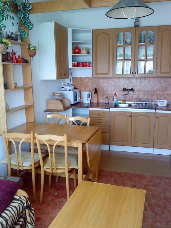 Chalupa V Zapadnych Tatrach Bobrovec Zimmer foto